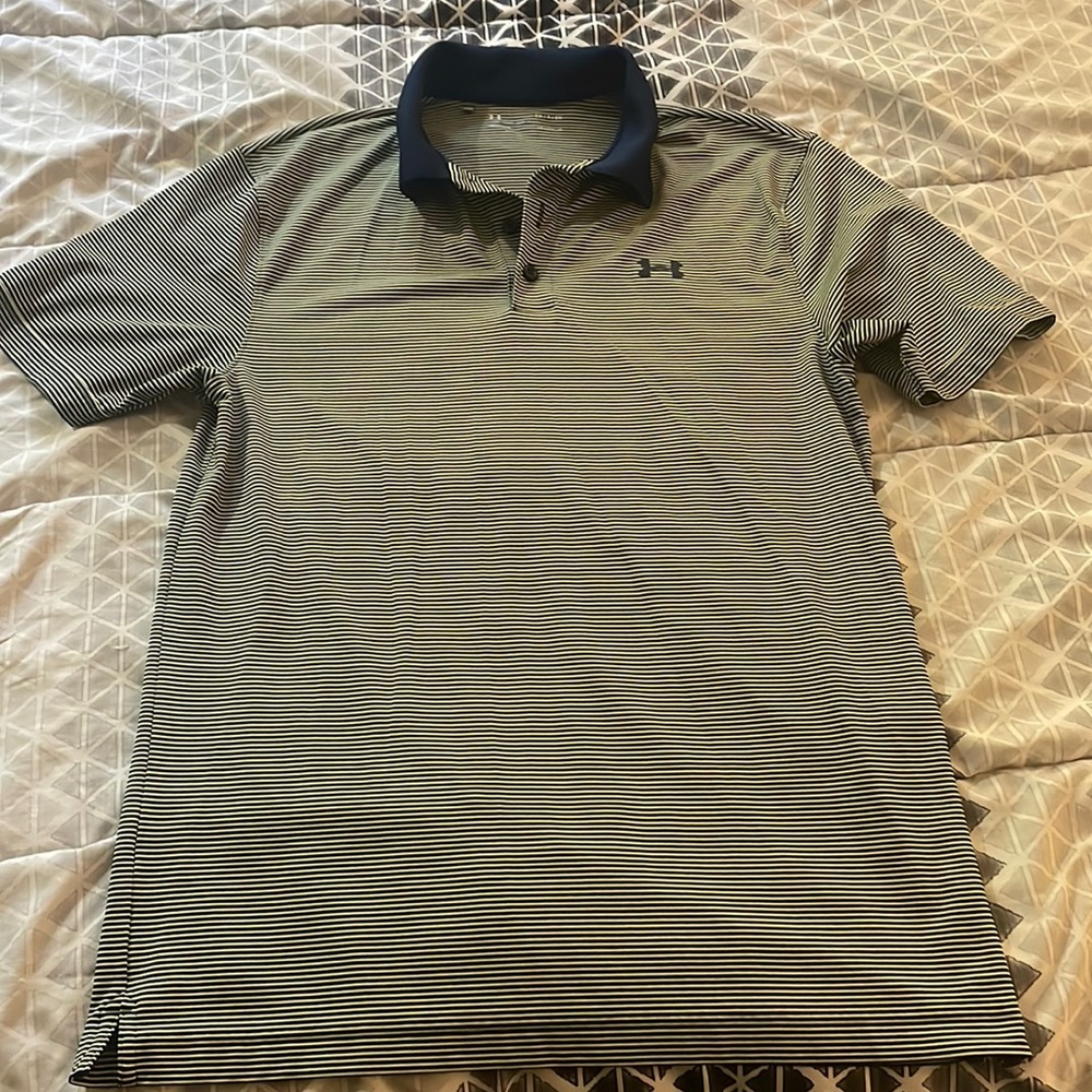 UA golf polo